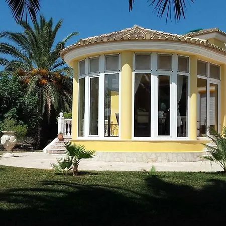 Вилла Beniadla